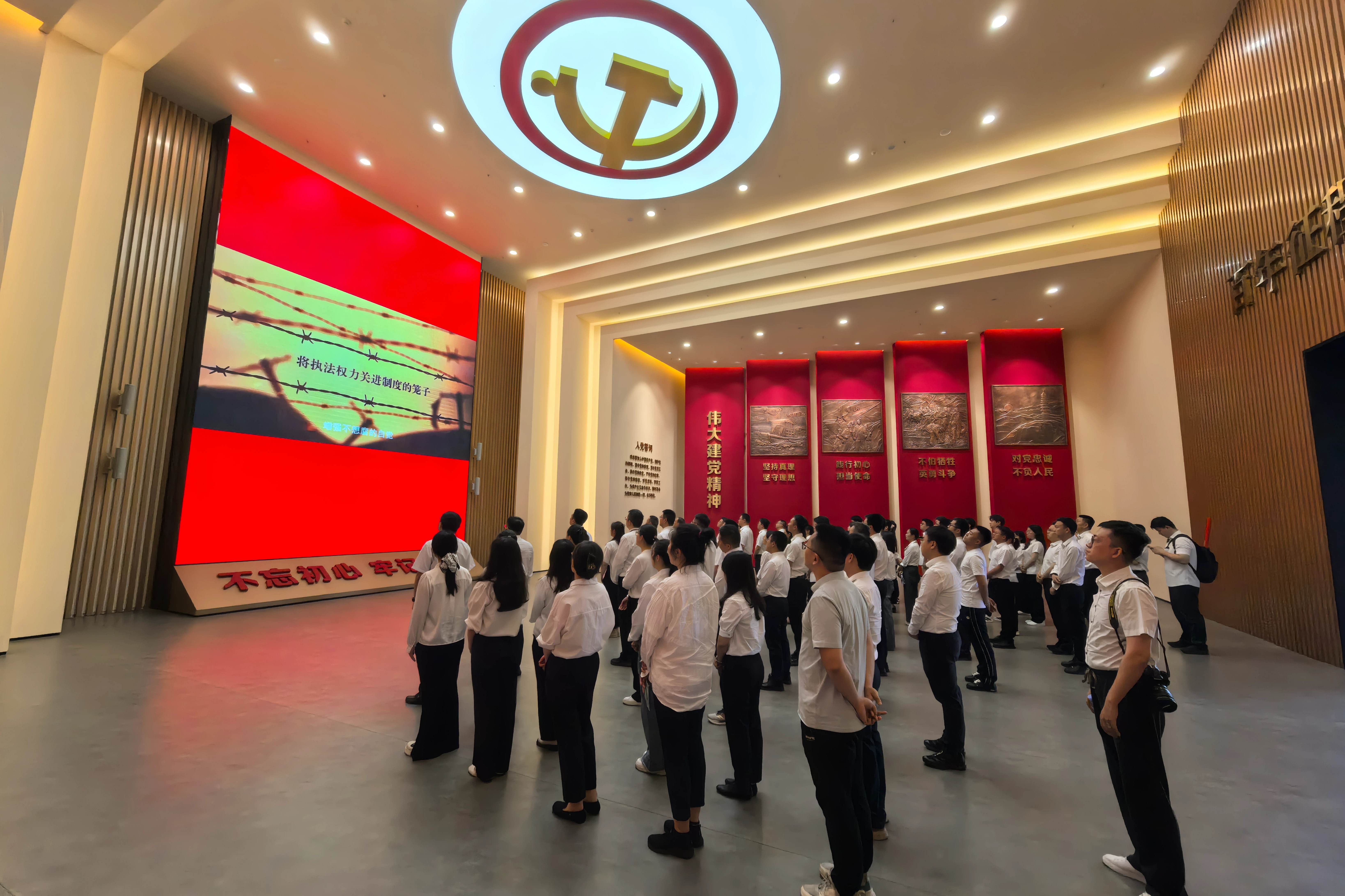 融通地产江苏公司_副本.jpg